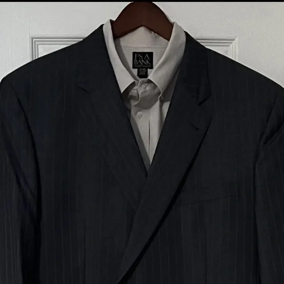 JOS A. BANK MEN’S SLATE & GRAY STRIPED WOOL SIGNATURE GOLD COAT/48 LNG/PRE-OWNED